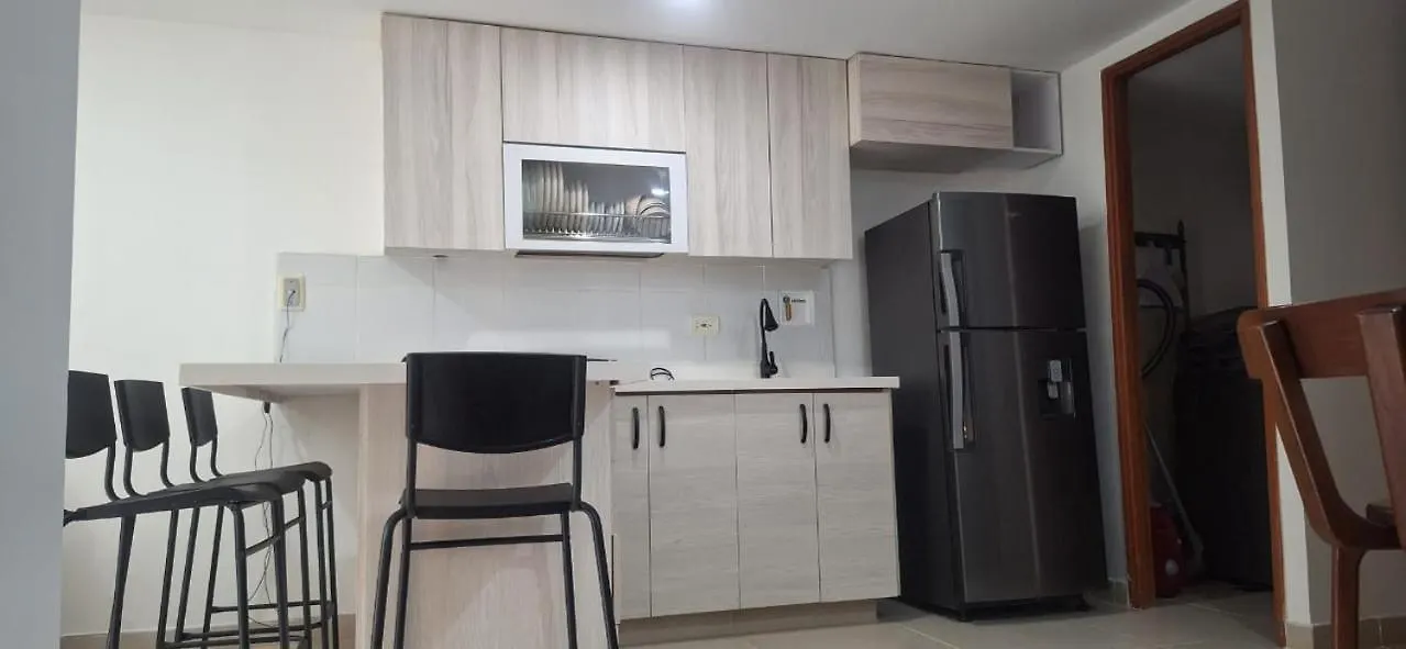 Espacio En Medellin, Ideal Para Tu Estilo De Vida Moderno, Estrategico Y Comodo 0*,  Kolumbia